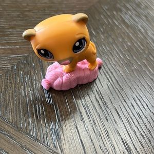Littlest Pet Shop McDonalds 2010 Hasbro orange ferret figurine